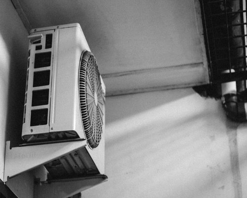 Detailed AC cleaning session before summer humidity picks up